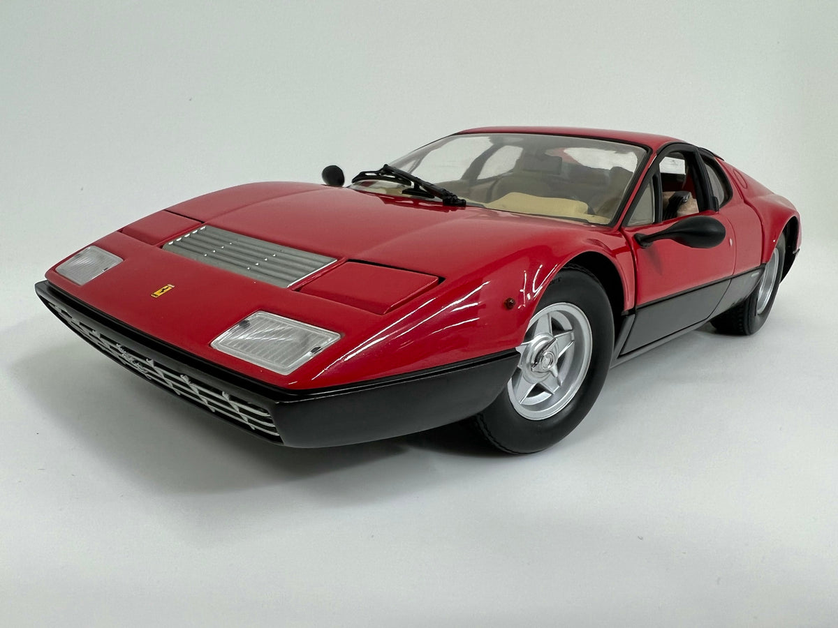 KyoSho 1/18 FERRARI 365GT4 京商 フェラーリ レッド