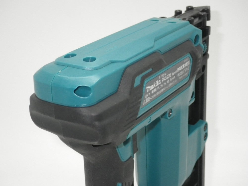 18Vコードレス面木釘打ち機 makita FN350DRG 中古品