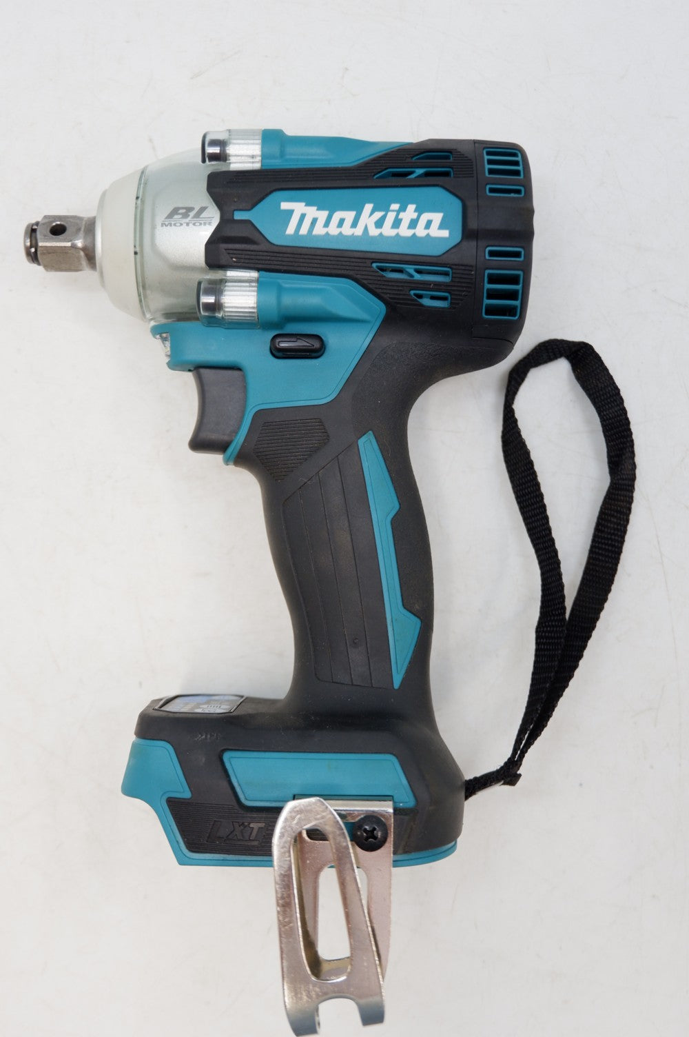 18V充電式インパクトレンチ makita TW300DZ 中古美品 本体のみ – リサイクル堀り出しや